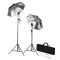 Studio portabil de lumini stroboscopice cu tripoduri și umbrele